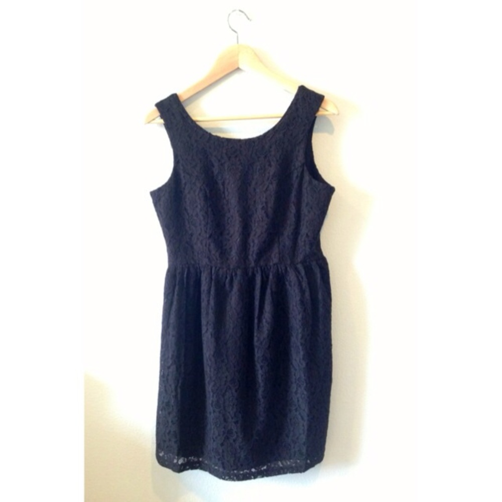 Black lace dress